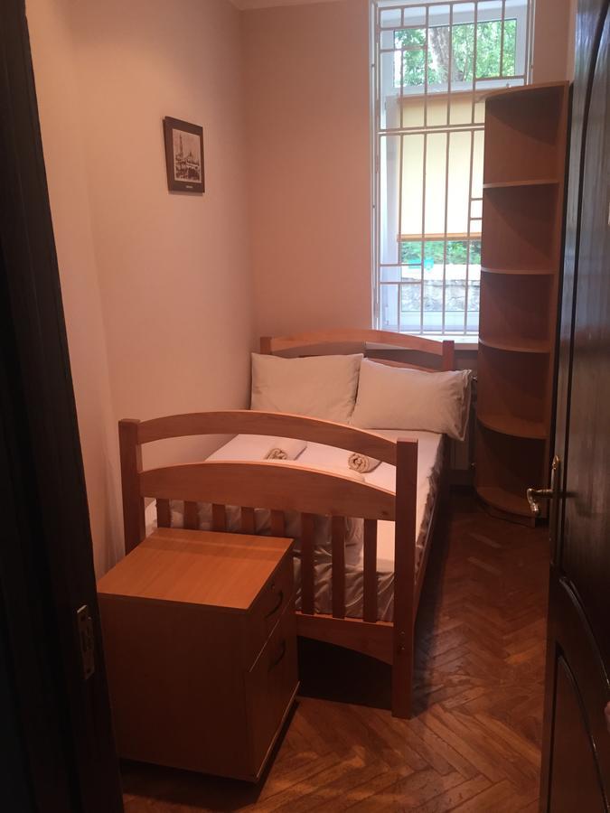 Globus Hostel Kiev Eksteriør bilde